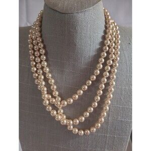 Vintage Kenneth Jay Lane faux pearl necklace